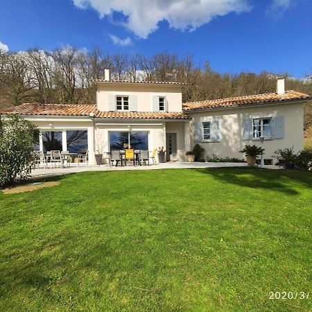 La Villa Moursoise 4 Etoiles Ngoại thất bức ảnh