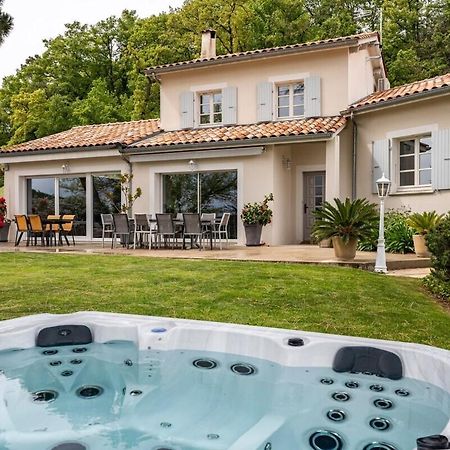 La Villa Moursoise 4 Etoiles Ngoại thất bức ảnh