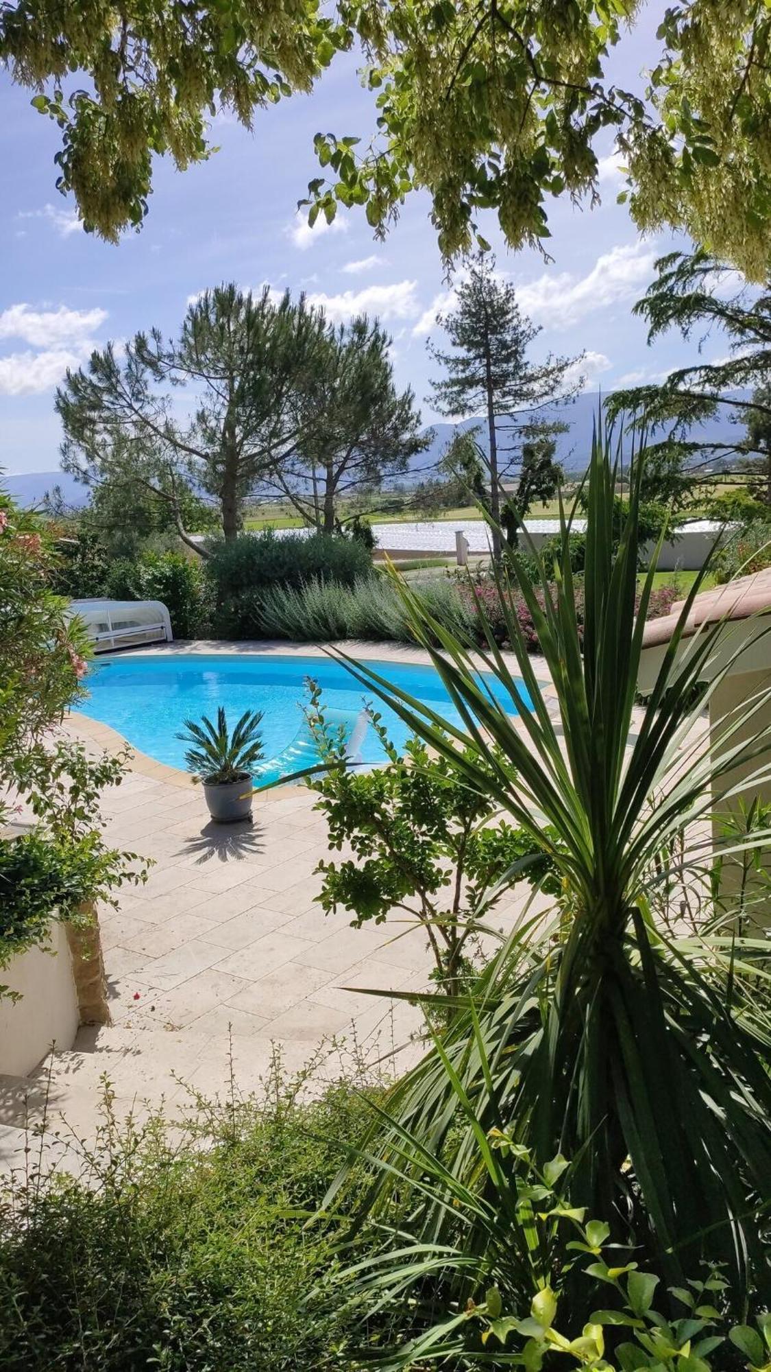 La Villa Moursoise 4 Etoiles Ngoại thất bức ảnh