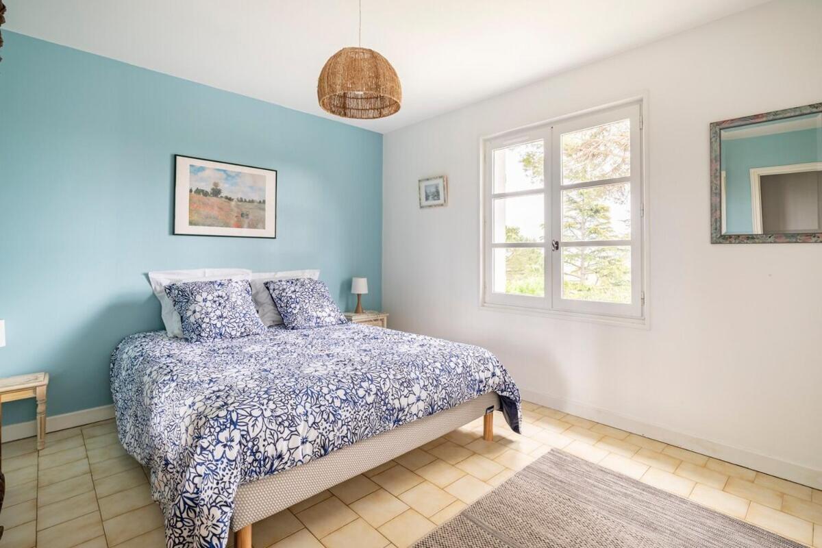 La Villa Moursoise 4 Etoiles Ngoại thất bức ảnh