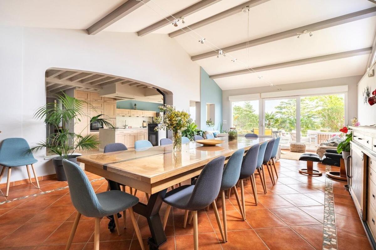 La Villa Moursoise 4 Etoiles Ngoại thất bức ảnh